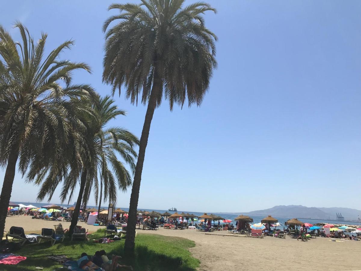 Malaga Beach House, 2 City Bikes, 2 Children'S Bikes, Wifi, Big Terrace, Bbq, Family, Childfriendly Dış mekan fotoğraf